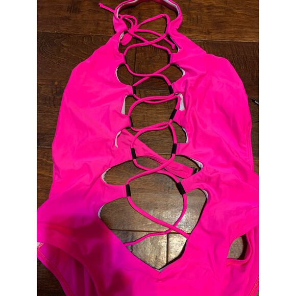 Fashion Nova Mia 1 Piece Swimsuit - Hot Pink NWT Sz 3X - Picture 3 of 4